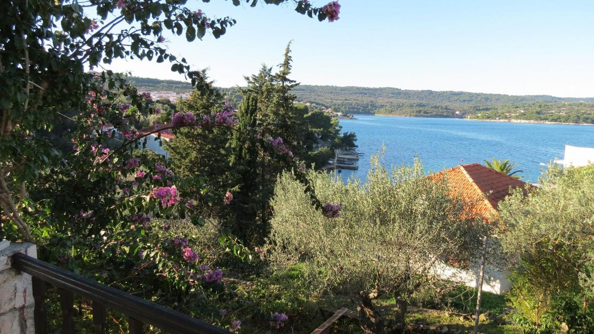 Apartments Janja - Terrace Sea View Nečujam Dış mekan fotoğraf
